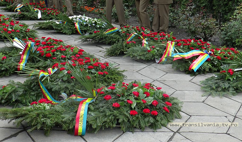 9 mai, zi cu triplă semnificaţie pentru români (Galerie Foto)