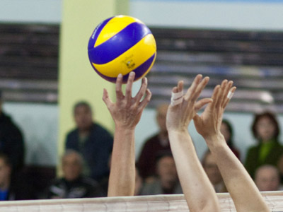 Phoenix Şimleu Silvaniei – Dinamo Bucureşti 1-3, în prima etapă a campionatului de volei masculin