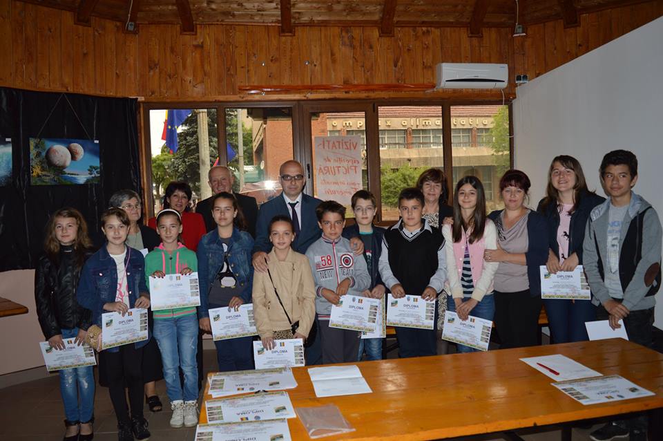 Tinerii poeți din Vulcan au fost premiați
