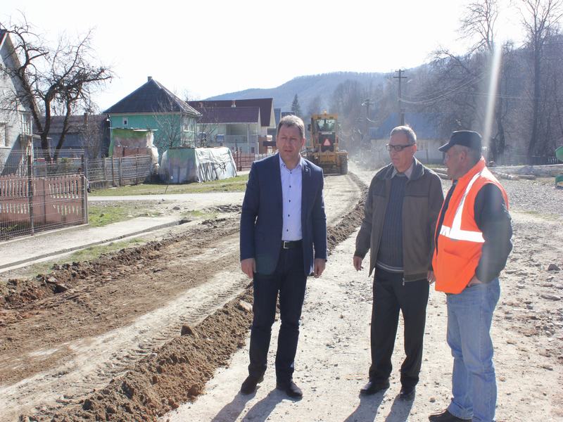ZAGRA: Consiliul Județean Bistrița-Năsăud a investit 4 milioane de lei pentru asfaltarea drumului înspre Suplai