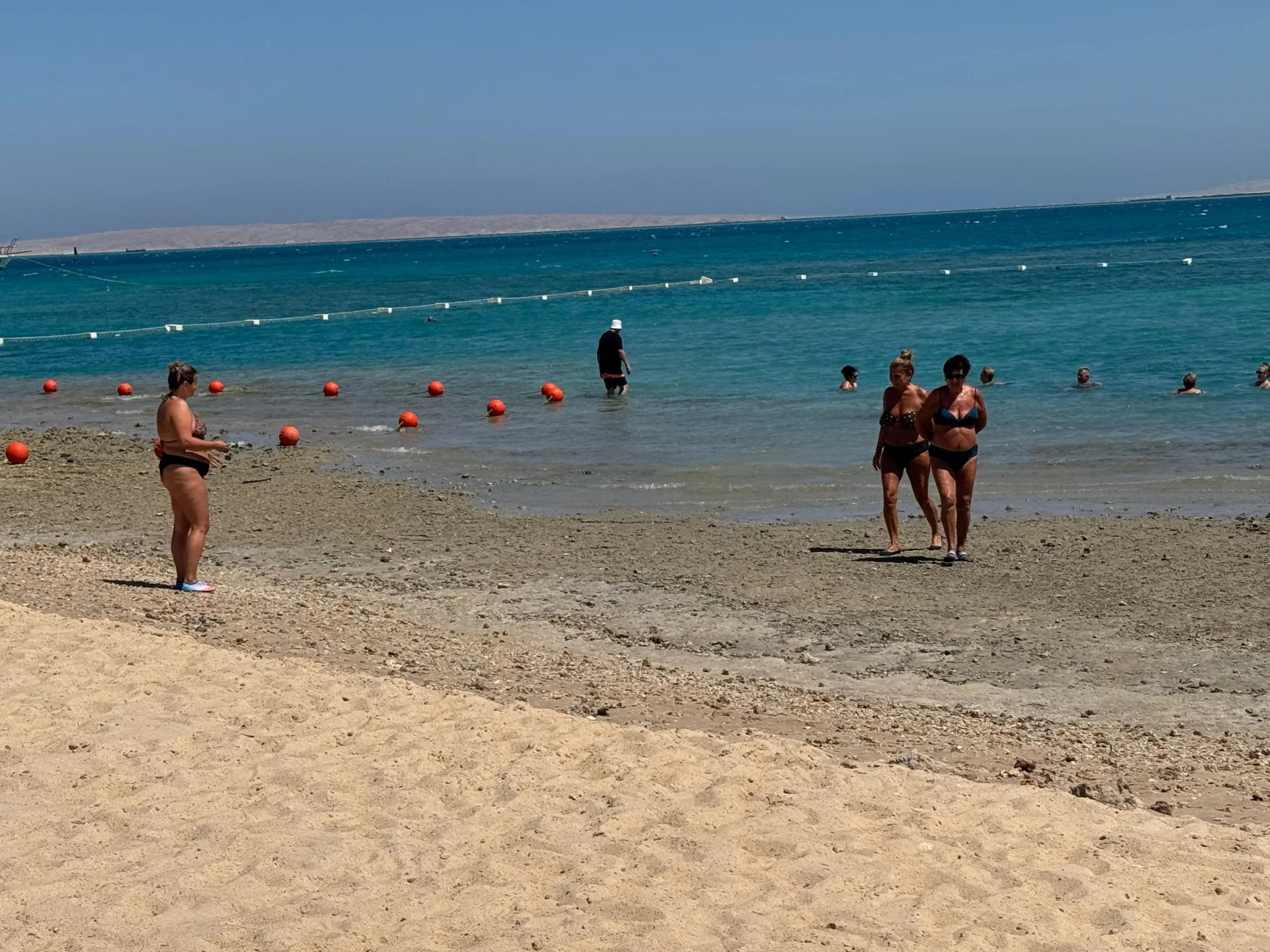 Titanic Pearl din Hurghada, cu bune și rele.